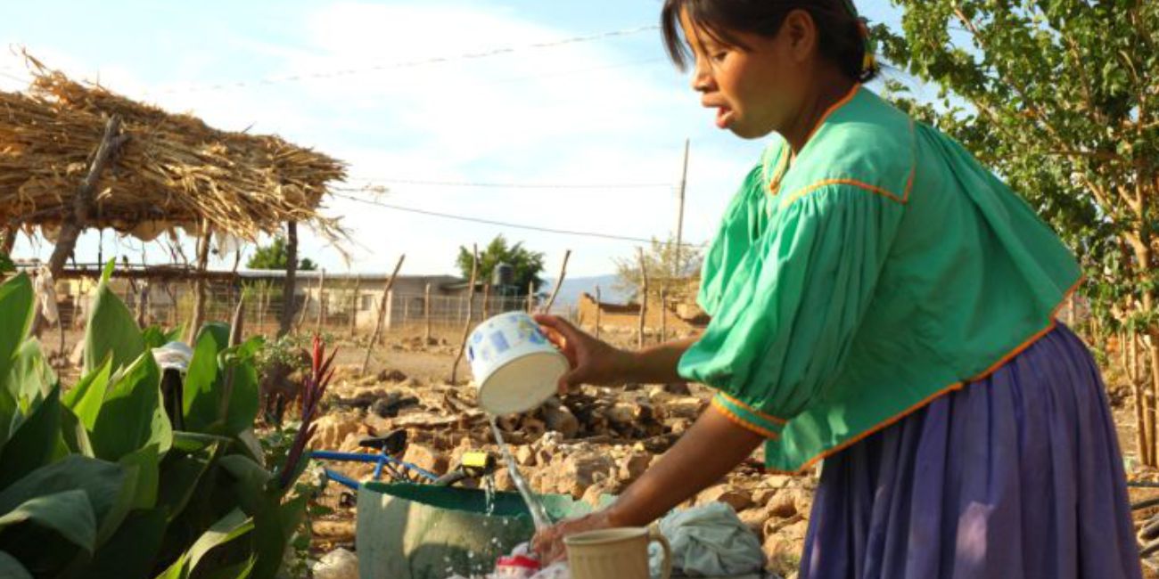 Pueblo IndÃ­gena Huichol Tuxpan de BolaÃ±os, BolaÃ±os, Jalisco TeÃºlMoyrÃ³n, 2006 Fototeca Nacho LÃ³pez, CDI.